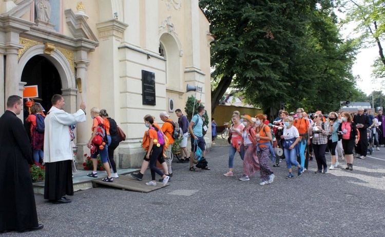 Gliwicka Pielgrzymka na Jasną Górę cz. 1