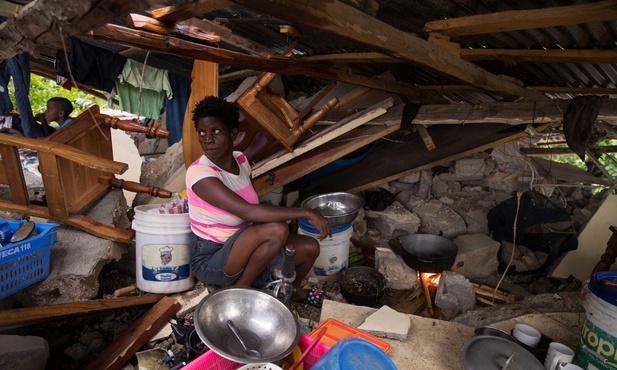 Biskup z Haiti: zniszczonych 70 proc. domów i połowa kościołów