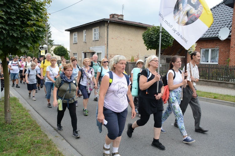 Opolska pielgrzymka dotarła do Ciasnej