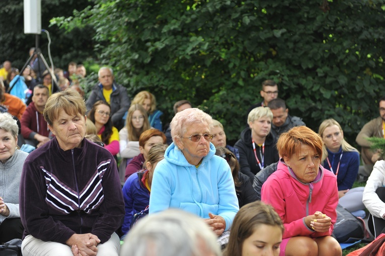 39. PPT - Msza św. w Nowym Brzesku