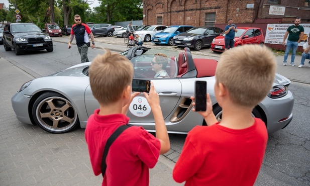  Porsche w Pabianicach