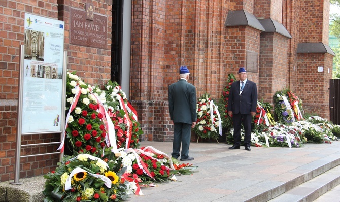 Diecezja warszawsko-praska pożegnała swojego pasterza [GALERIA]