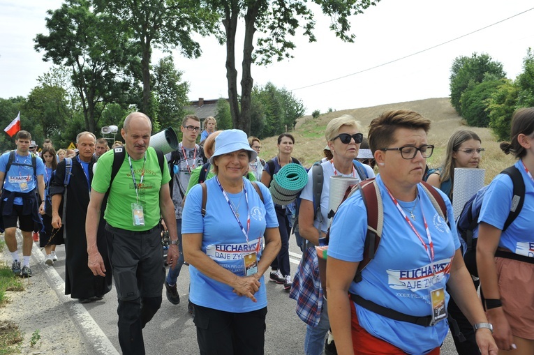 39. PPT - Grupa nr 2 św. Franciszek