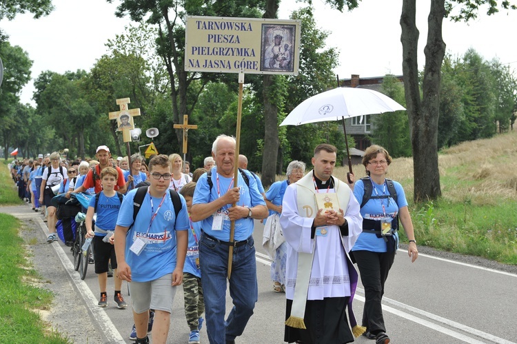 39. PPT - Grupa nr 2 św. Franciszek