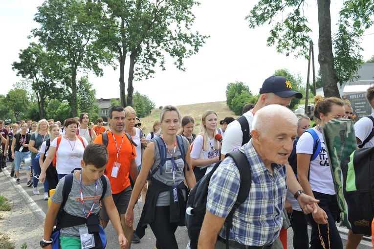 39. PPT - Grupa nr 5 św. Florian