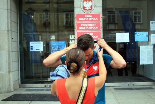 Powitanie mistrza olimpijskiego Dawida Tomali w Opolu