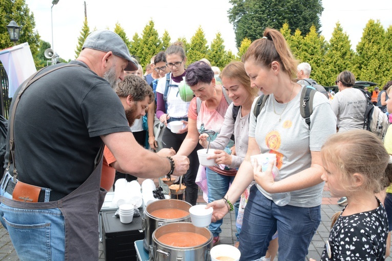 Piątek na szlaku ku Jasnej Górze