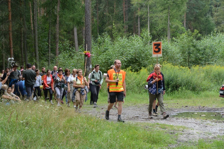 Piątek na szlaku ku Jasnej Górze