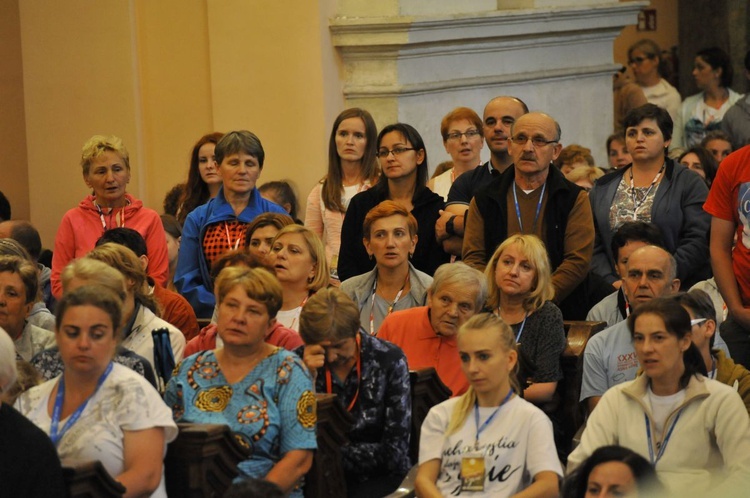 39. PPT - Msza św. w Miechowie