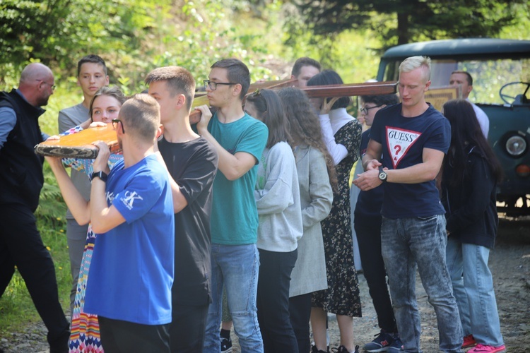 Powitanie symboli ŚDM na Śnieżnicy