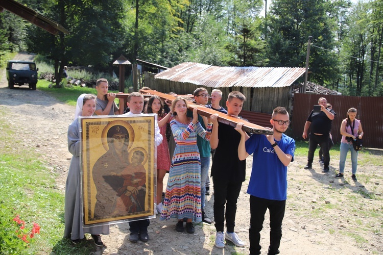 Powitanie symboli ŚDM na Śnieżnicy