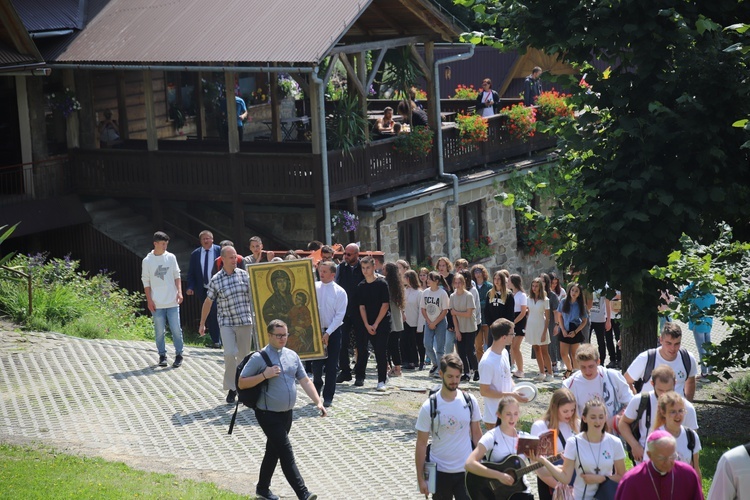 Powitanie symboli ŚDM na Śnieżnicy