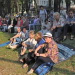 Pielgrzymka kobiet - pątniczki się gromadzą