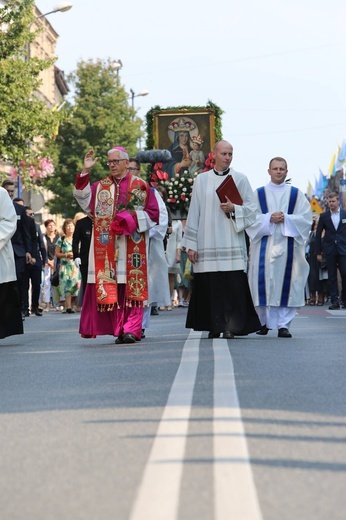 Pielgrzymka kobiet do Piekar cz.1