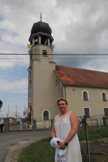 Lubsza. Rekoncyliacja ubiorów Matki Bożej z Czerwonogrodu