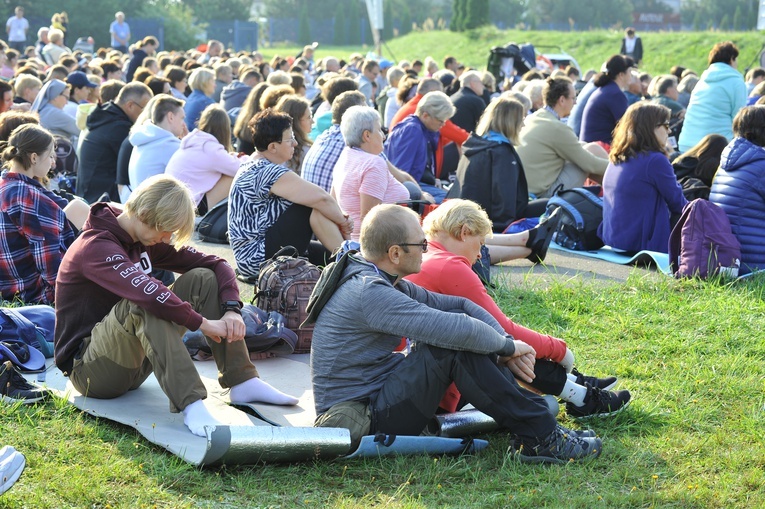 Msza św. w Żarnowcu