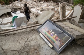 Świat śpieszy z pomocą Haiti 