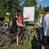 ▲	Do pokonania jest pętla o długości 11 km.