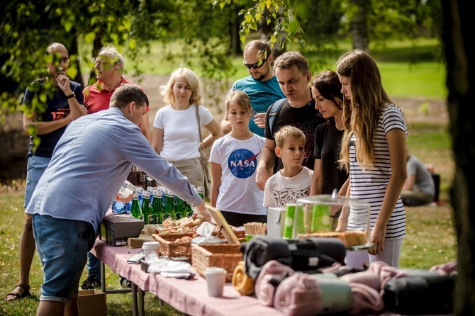 Zamek Książ. Śniadania na trawie wczoraj i dziś