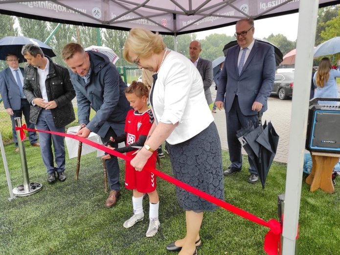 Zabrze. Boisko "Walka" gotowe po remoncie. Nowe bramki i nawierzchnia