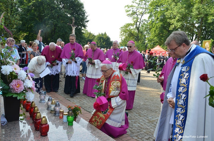 Pielgrzymka kobiet do Piekar cz.4