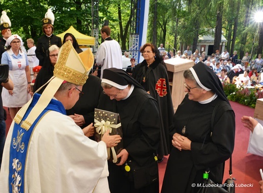 Pielgrzymka kobiet do Piekar cz.4