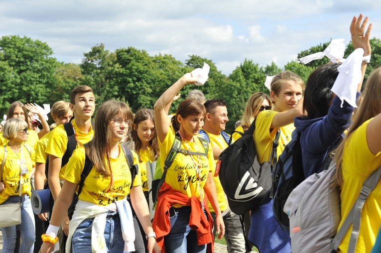 39. PPT - wejście grupy 3