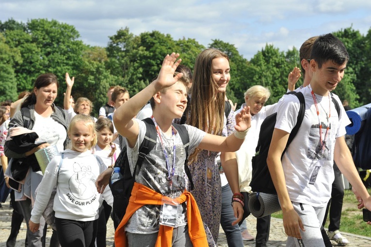 39. PPT - wejście grupy 5