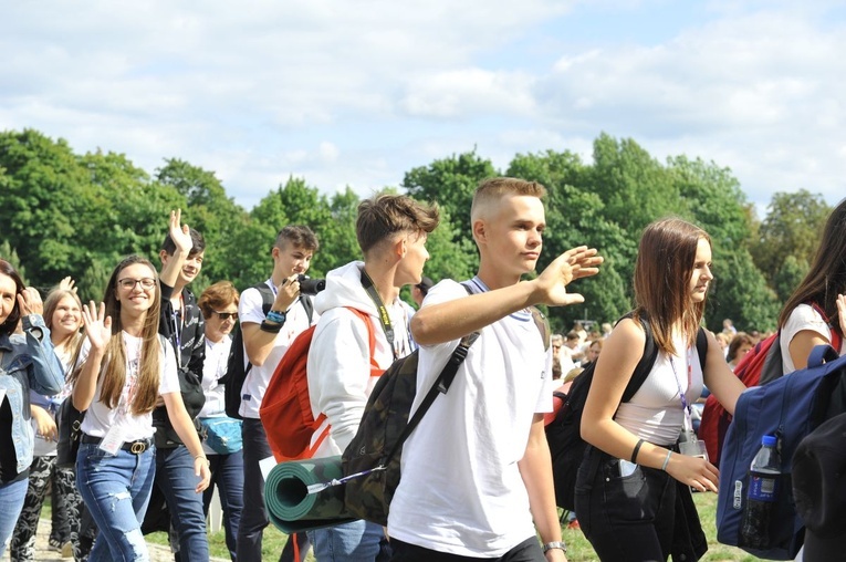 39. PPT - wejście grupy 5