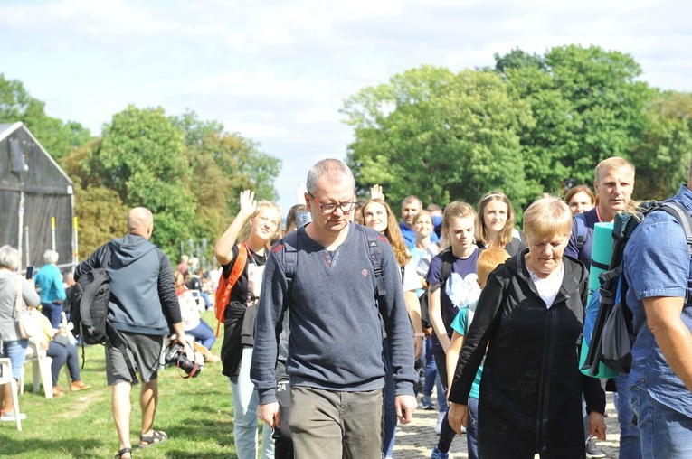 39. PPT - wejście grupy 6