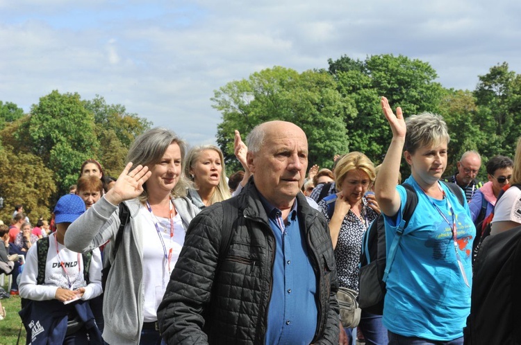 39. PPT - wejście grupy 22