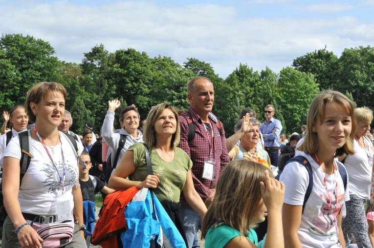 39. PPT - wejście grupy 24