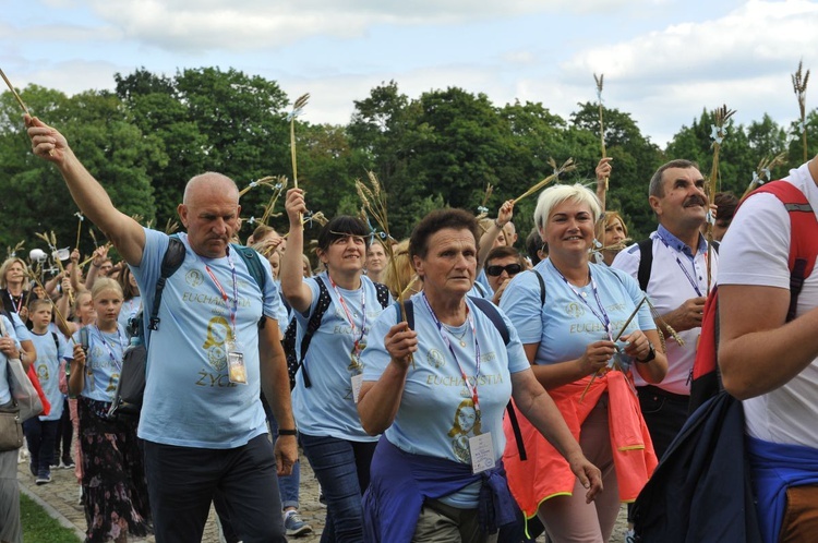 39. PPT - wejście grupy 26