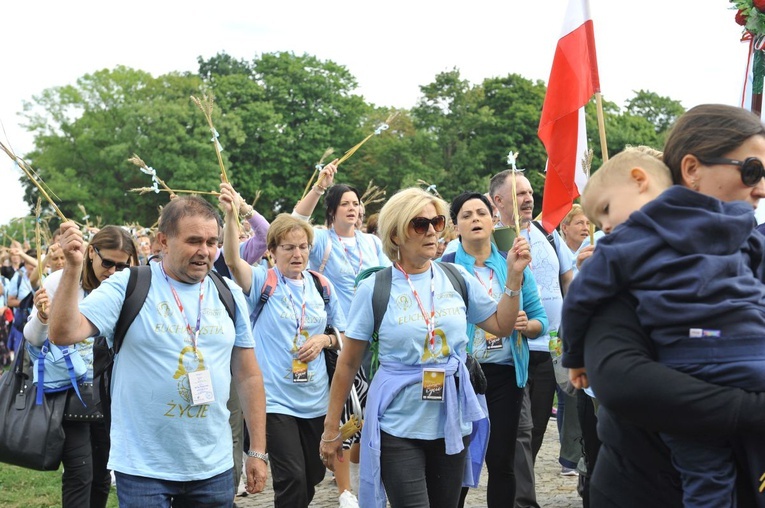 39. PPT - wejście grupy 26