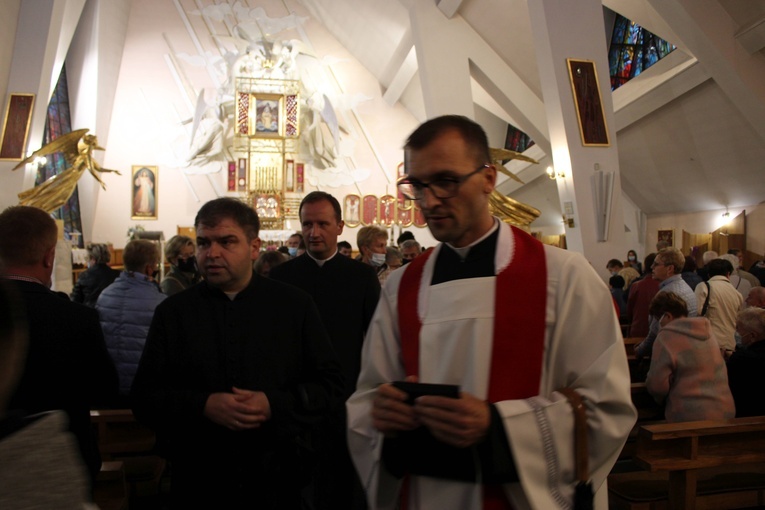 Piątek w Pasierbcu