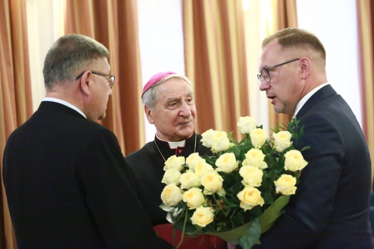 Prezentacja "Wspomnień" abp. Józefa Kowalczyka
