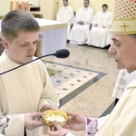 Adrian Pliszka będzie odbywał swoje praktyki w parafii pw. św. Michała Archanioła w Mieroszowie.