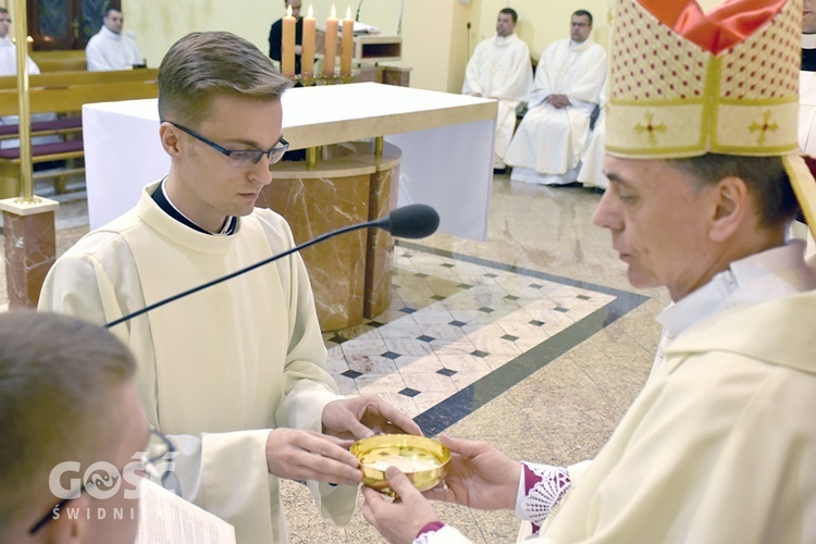 Patryk Kruk będzie odbywał swoje praktyki w parafii pw. św. Katarzyny Aleksandryjskiej w Nowej Rudzie Słupcu.