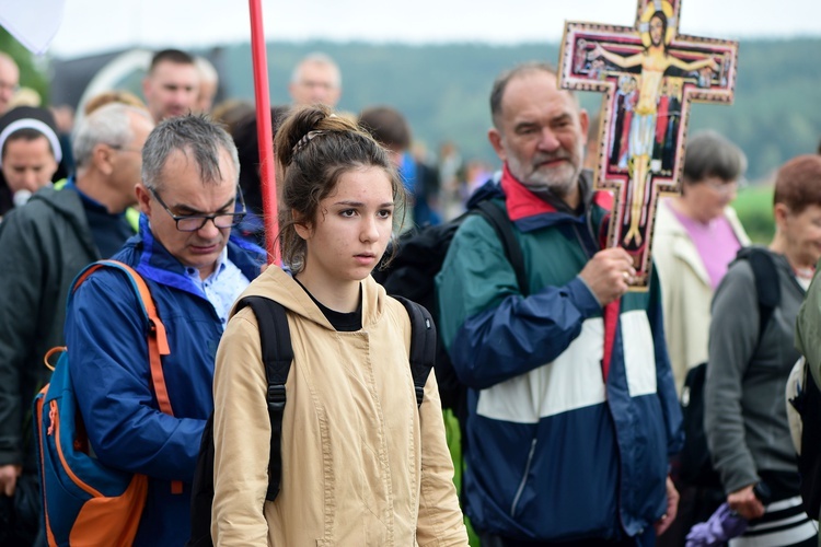 Gietrzwałd. VI Filialna Pielgrzymka Krucjaty Wyzwolenia Człowieka