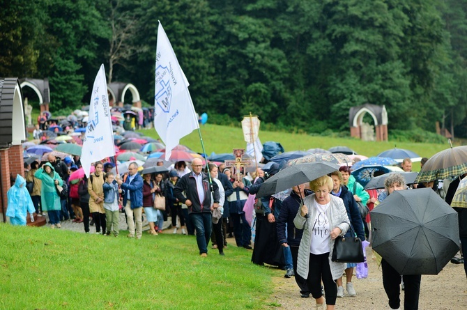 Gietrzwałd. VI Filialna Pielgrzymka Krucjaty Wyzwolenia Człowieka