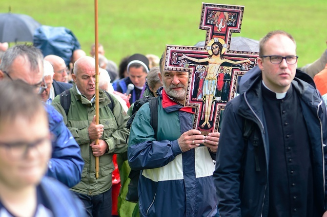 Gietrzwałd. VI Filialna Pielgrzymka Krucjaty Wyzwolenia Człowieka