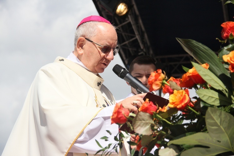 Wrzesień w archidiecezji lubelskiej poświęcony jest Matce Bożej. 