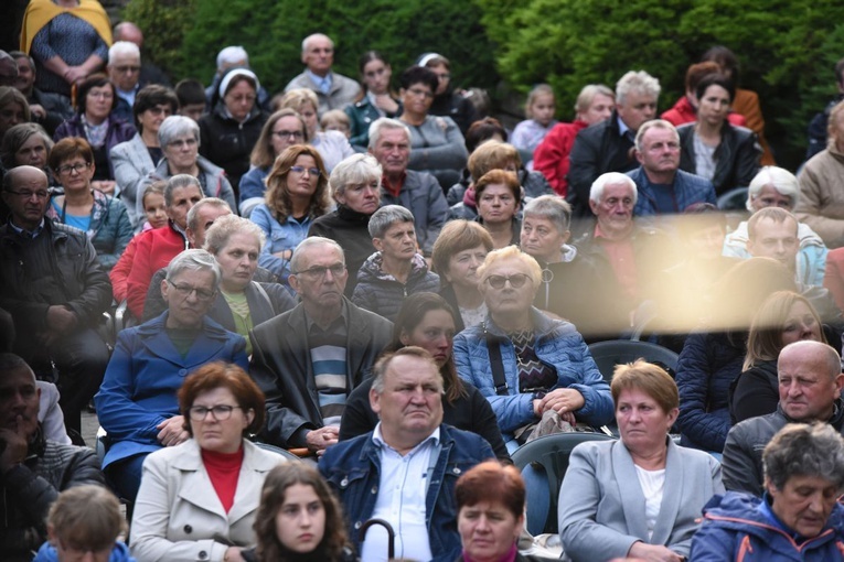 Dziękczynienie w Pasierbcu