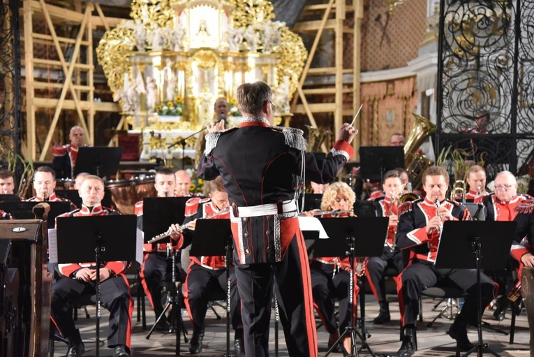 Muzyczne dożynki w Bardzie