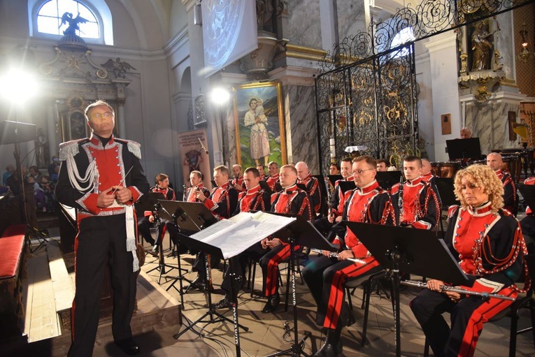 Muzyczne dożynki w Bardzie