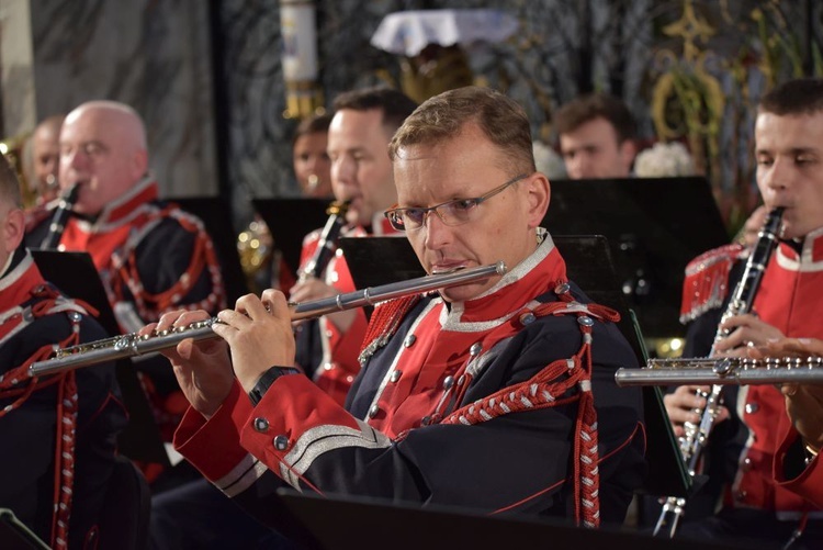 Muzyczne dożynki w Bardzie