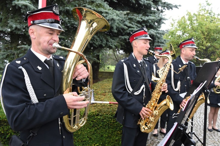 40 lat parafii w Leszczynie