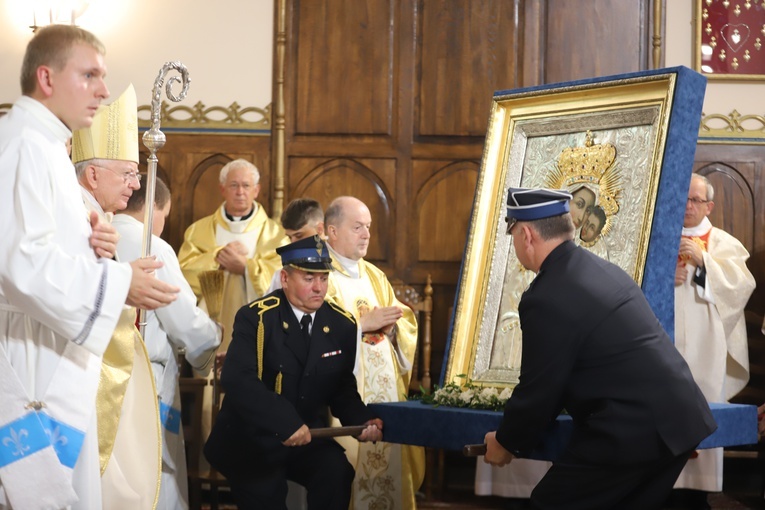 Koronacja obrazu Matki Bożej Budzowskiej