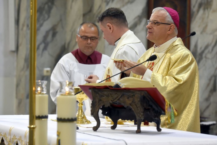 Diecezjalna pielgrzymka katechetów do bardzkiego sanktuarium