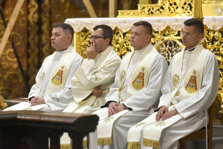 Diecezjalna pielgrzymka katechetów do bardzkiego sanktuarium